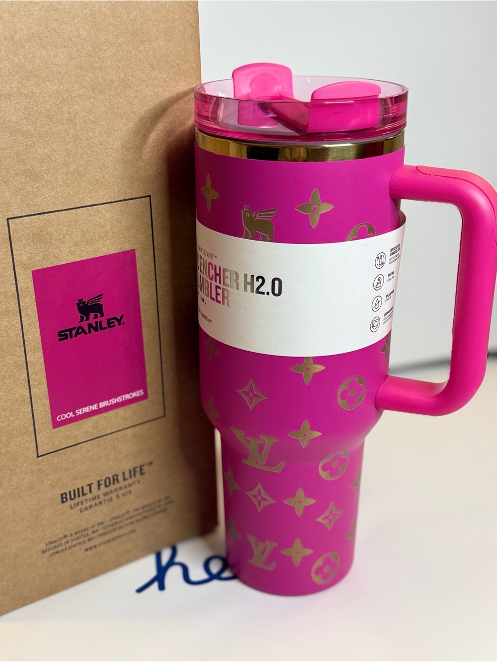 Stanley x Designer hot Pink Travel Tumbler with Handle - Picture 3 of 3